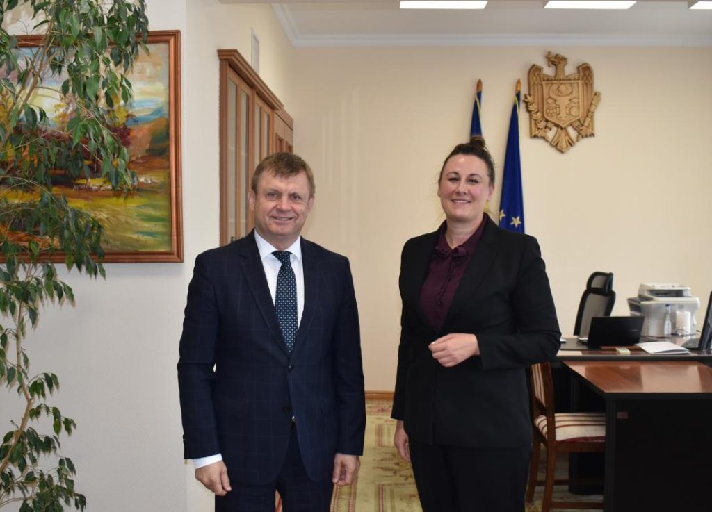 Întrevederea vicepremierului pentru reintegrare Valeriu Chiveri cu noua ambasadoare a Republicii Austria în Republica Moldova