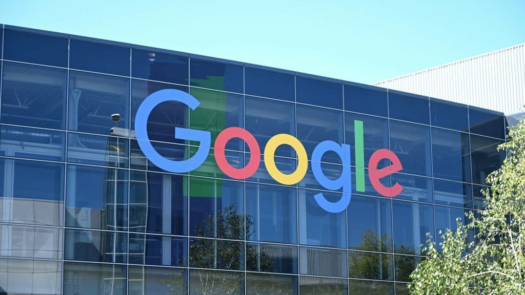 Comisia pentru Protecţia Datelor din Irlanda amendează Google cu 403 milioane de euro pentru nereguli în prelucrarea datelor de localizare