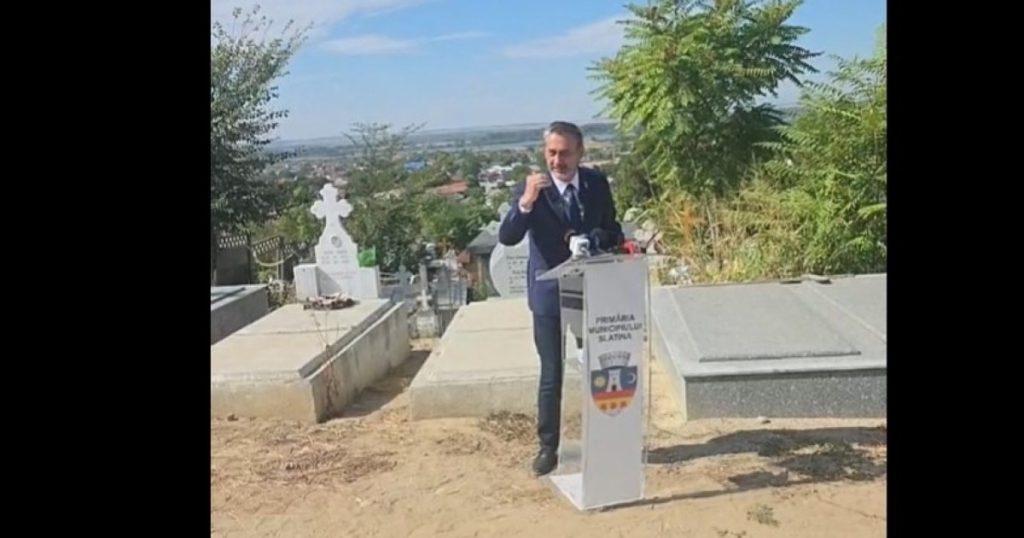 Descoperire macabră în Slatina. Un sac cu 20 de rămășițe umane din timpul pandemiei au fost descoperite într-un cimitir