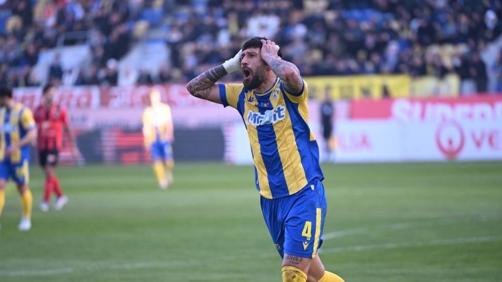 „Rușine celor din oraș!” Paul Papp, discurs manifest după Petrolul - Csikszereda: „Foarte multe minusuri”