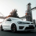 Problemele Volkswagen se adâncesc: Grupul iese din Euro Stoxx 50, după un nou avertisment privind profitul
