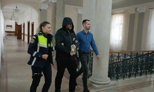 Bucurică, din arest în spital