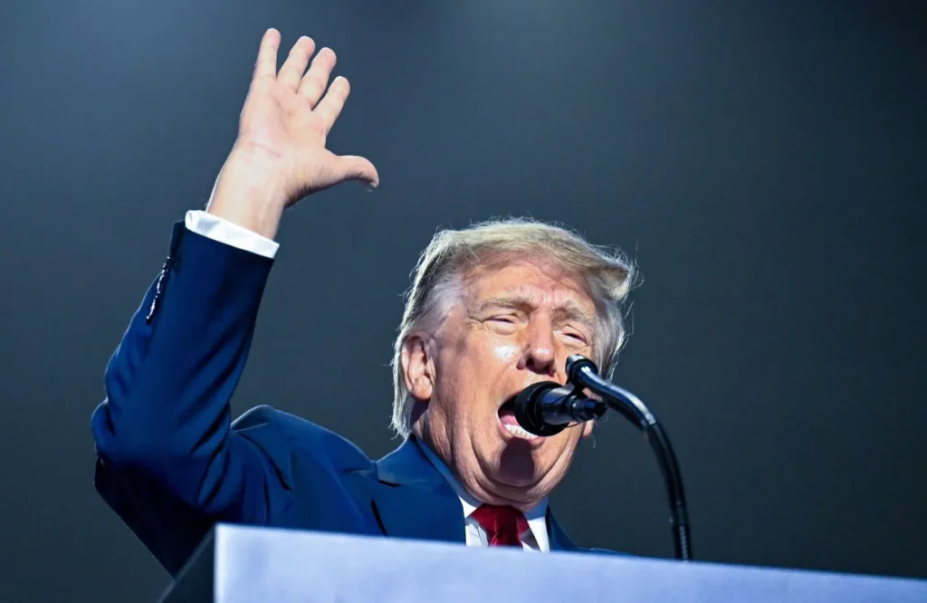 VIDEO Donald Trump, redus la tăcere. Moment inedit pe ecranele televiziunilor americane