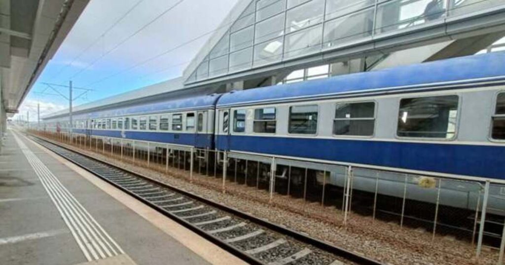 Tren direct din Arad spre aeroportul din Budapesta, în planul feroviar de 8,8 miliarde de euro al Ungariei