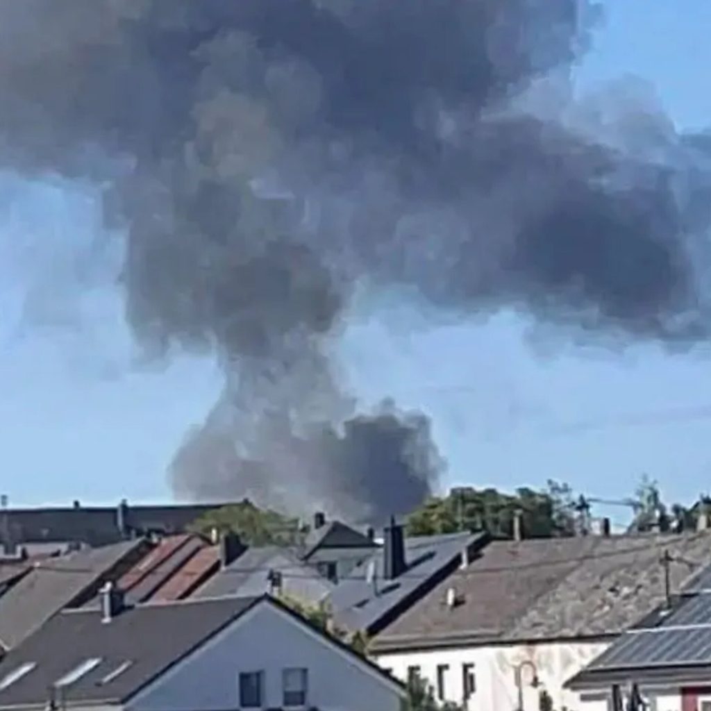 Un F-16 al SUA s-a prăbușit lângă o bază aeriană din Germania