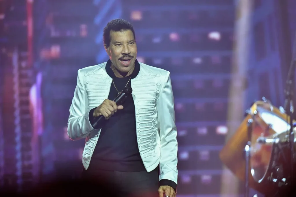 Lionel Richie, în spital după o intervenție pe cord. Concertele artistului au fost anulate