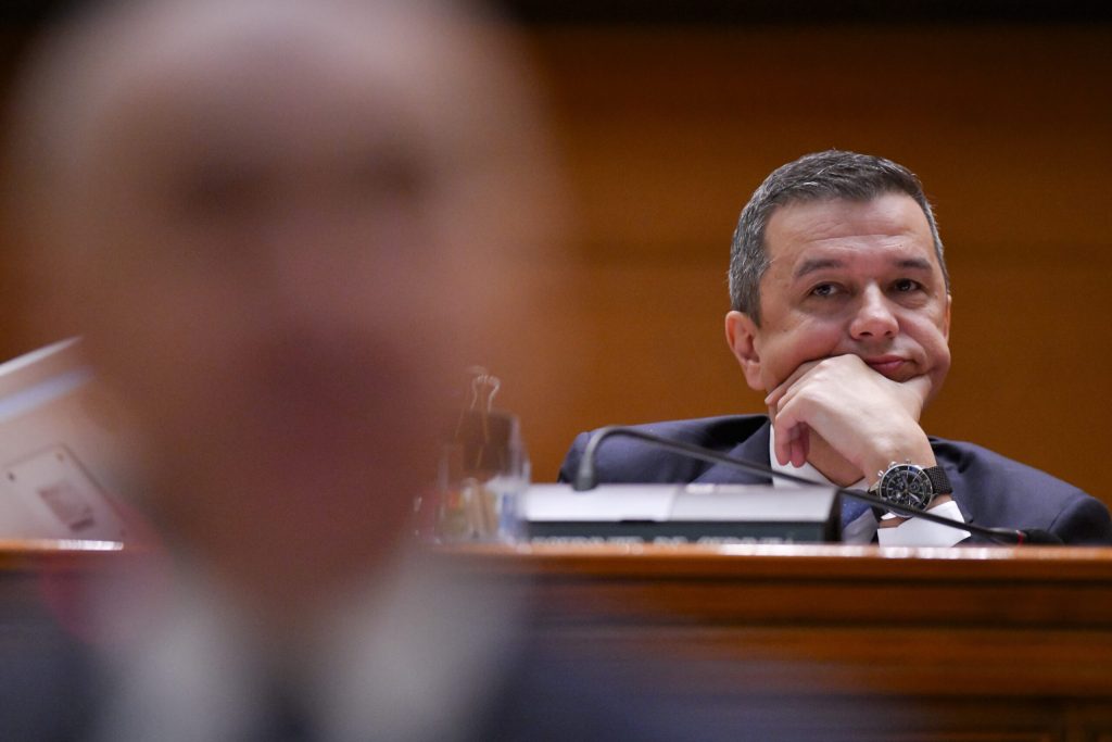 Conflictul Grindeanu-Bolojan de la CCR continuă: verdictul în cazul OUG SAFE, împins pentru 30 septembrie