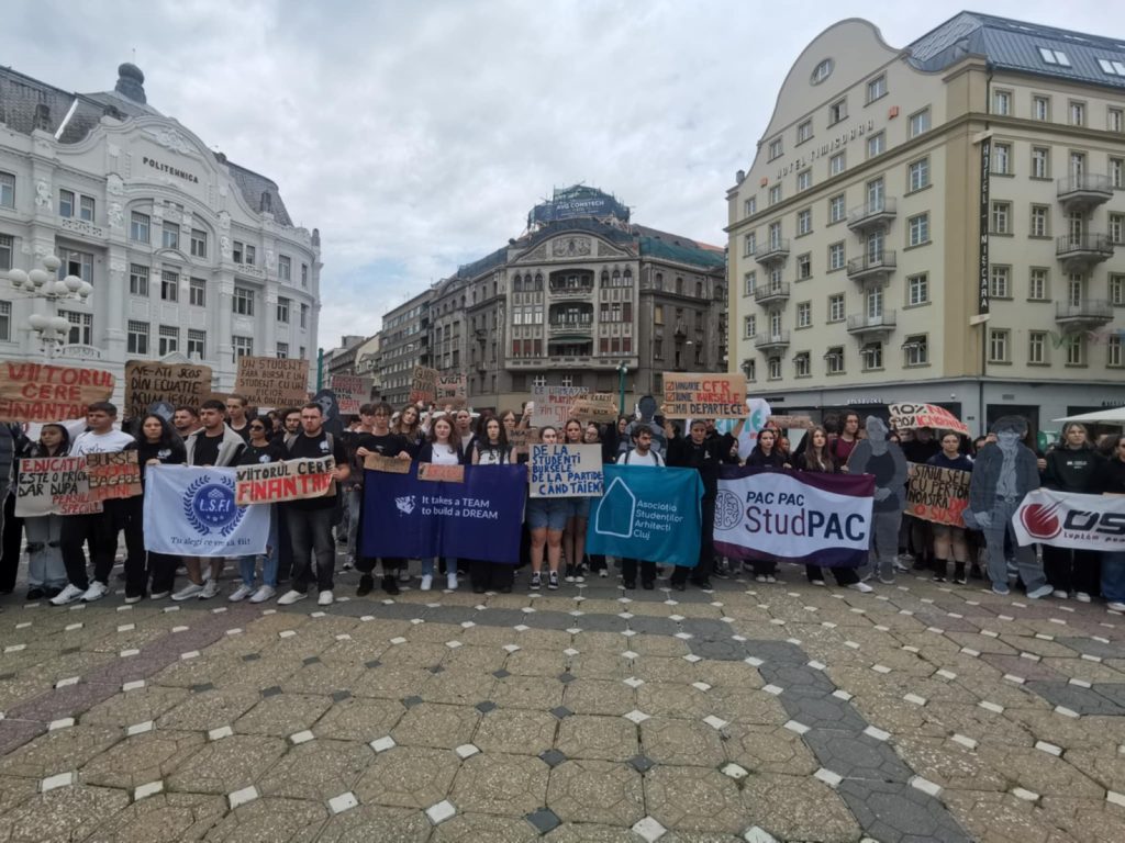 Primăria Timișoara se implică pentru a simplifica procedura de stabilire a reședinței pentru studenți