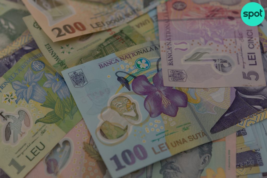 Codirlașu (CFA Romania): Vânzarea obligațiunilor în lei de către investitori străini ar putea explica deprecierea leului