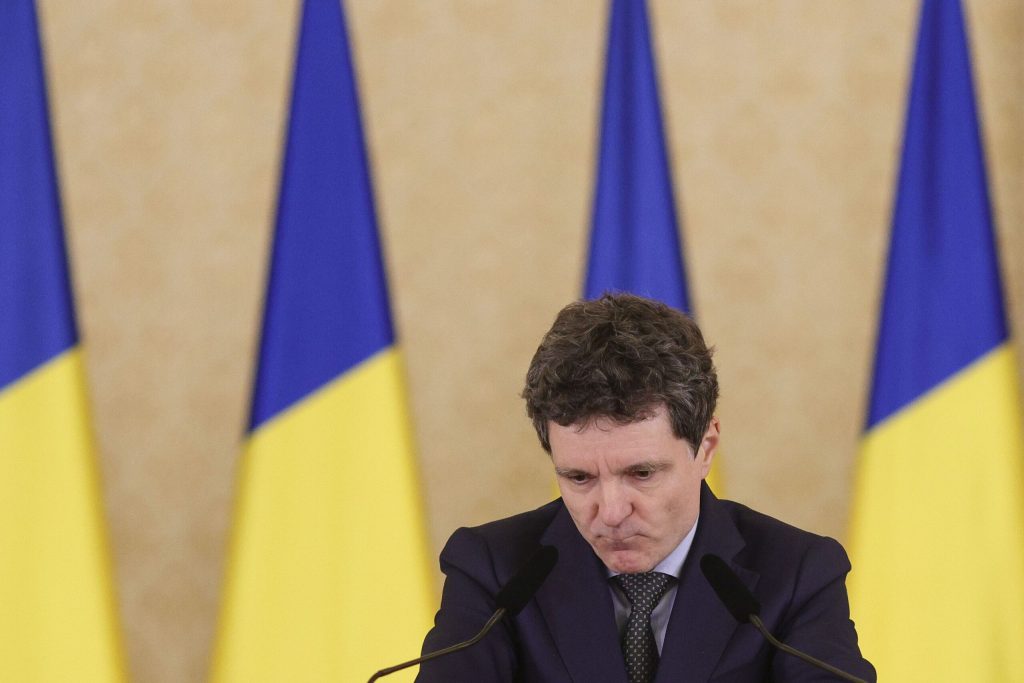 Nicușor Dan nu vrea alegeri anticipate dacă Guvernul Mureșan nu trece de Parlament: Sunt rele