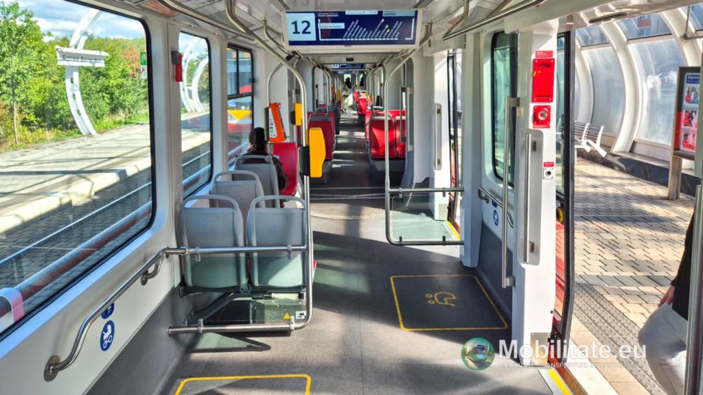 FOTO | Cum arată tramvaiele Skoda care ar putea circula pe străzile din București. Compania va participa la licitația PMB pentru cumpărarea de 79 de vehicule