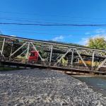 AUR cere răspunsuri de la CNAIR, Ministerul Transporturilor şi ISCTR după prăbuşirea podului din Ciobănuş, judeţul Bacău