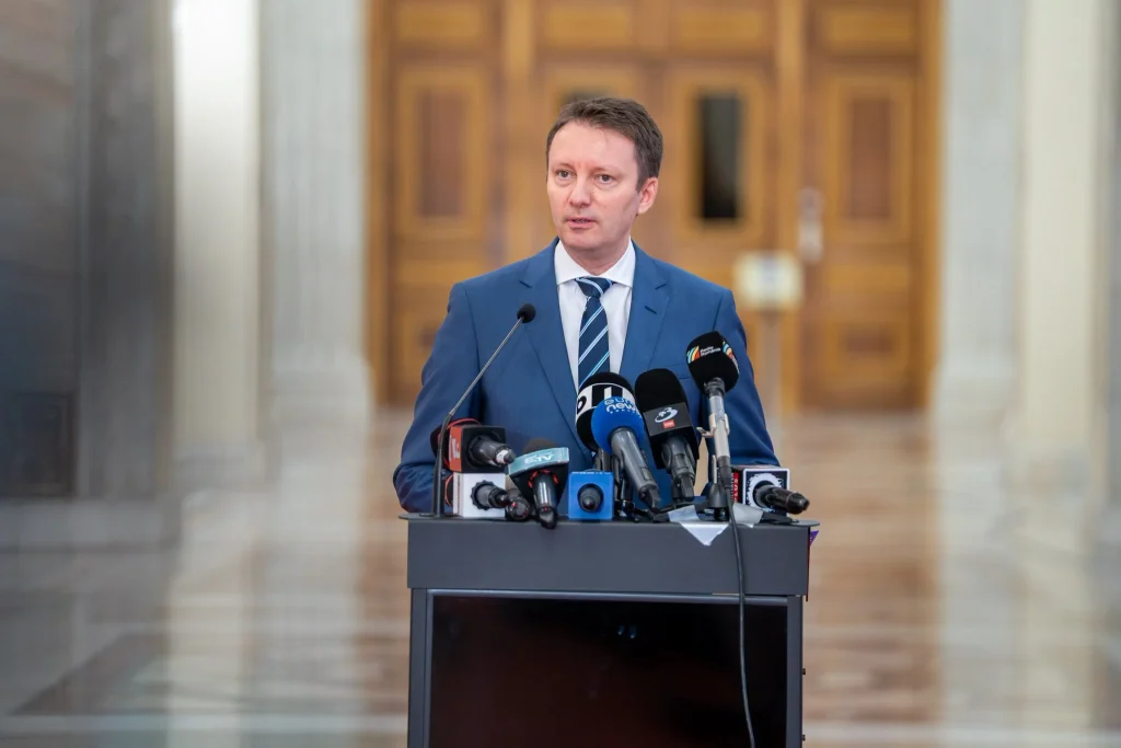 „Un singur tip de polițist pe tot teritoriul României”. Siegfried Mureșan propune comasarea Poliției, a polițiilor locale și a Poliției de Frontieră