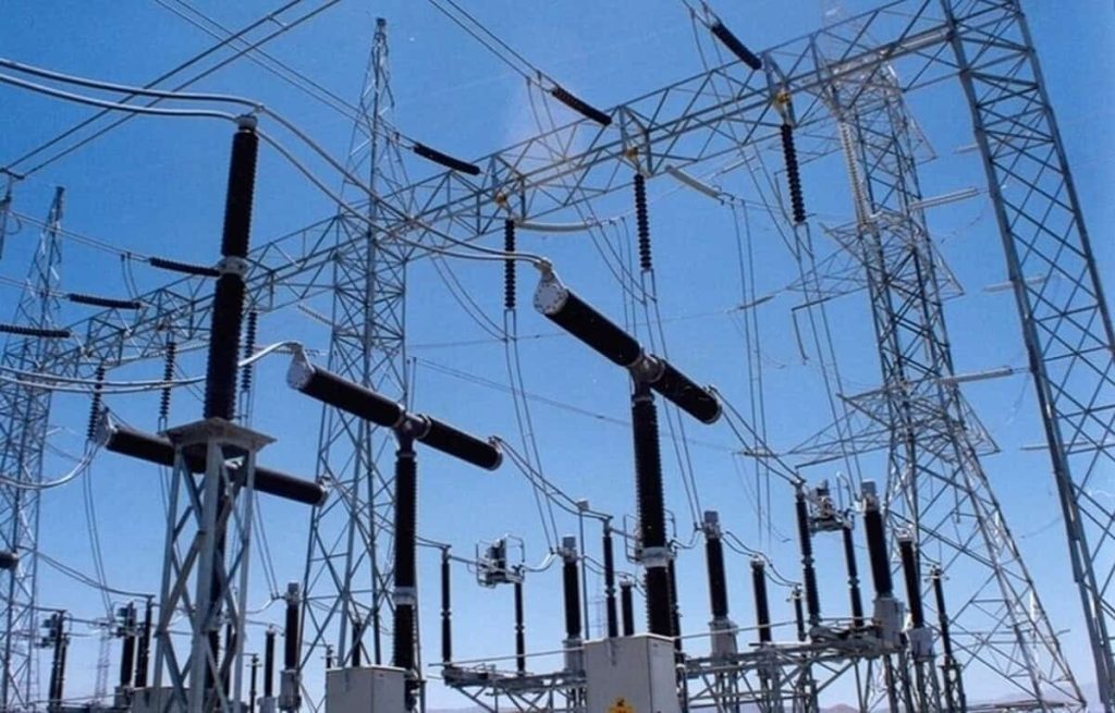 Întreruperi de energie electrică în mai multe localități din Botoșani. Programul anunțat pentru săptămâna viitoare
