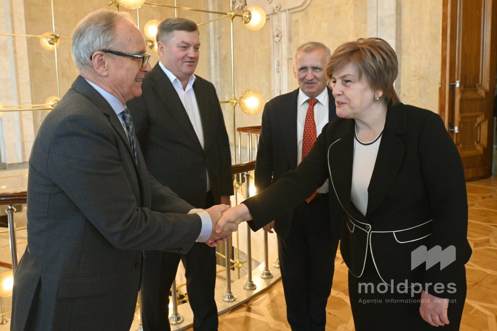 GALERIE FOTO // 80 de ani de la fondarea USM și un secol de învățământ românesc în Basarabia