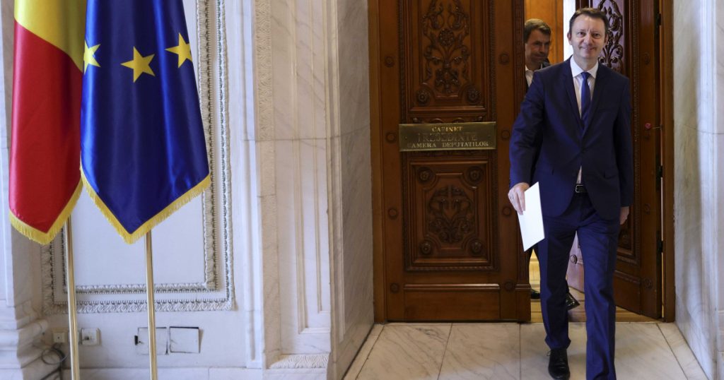 Câciu îl acuză pe Mureșan că a făcut programul de guvernare cu AI. Premierul desemnat: „Ideile sunt elaborate cu inteligenţa umană”