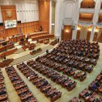 Votul de învestire a Guvernului Sigfried Mureşan, programat miercuri. Care este calendarul audierilor în comisiile parlamentare de specialitate