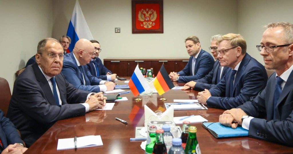 Ce au discutat în spatele ușilor închise ministrul german de Externe și Serghei Lavrov la prima întâlnire de la începutul războiului