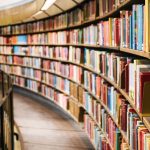 Proiect pentru modernizarea bibiliotecilor din România prin inteligență artificială. Mai multe instituții vor strategie națională asumată de guvern