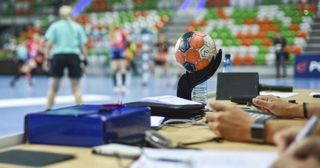 România a învins Ungaria la handbal feminin