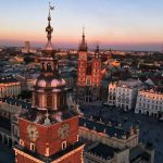 Un independent a câştigat primul tur al alegerilor pentru primăria din Cracovia. Turul al doilea, împotriva unui candidat susţinut de Coaliţia Civică a prim-ministrului Tusk