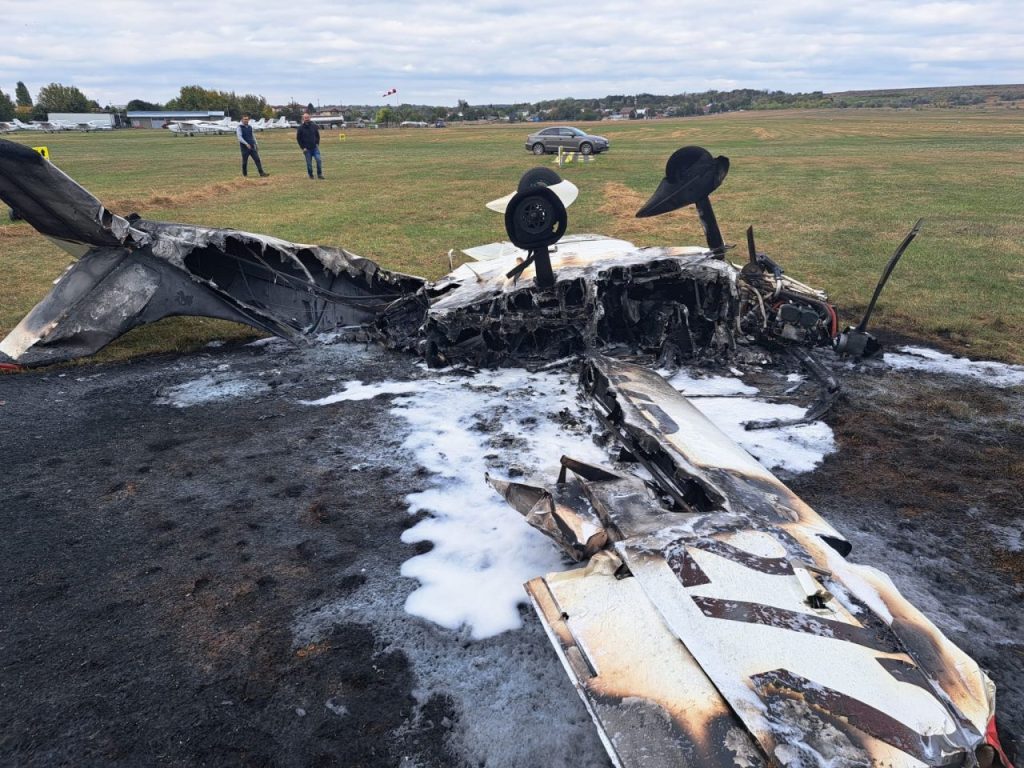 Incident aviatic la Iași: pilot rănit după aterizare forțată a unui avion ultraușor