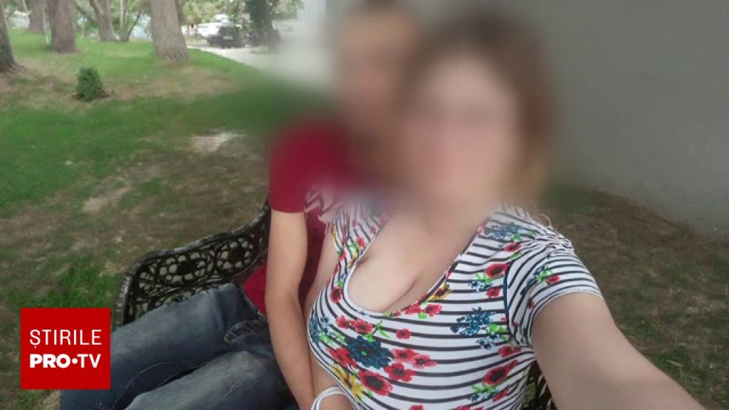 O femeie a fost ucisă de soț, sub privirile copilului de 7 ani, în Vrancea. Colega victimei: „Un psihopat. Îi lua toți banii”