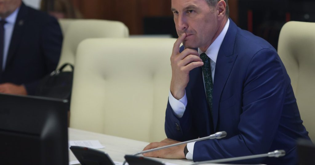 Tanczos Barna, după ce a fost întrebat la audierile din comisii de ce a acceptat să fie nominalizat în acest „guvern de paie”: „Da, e o întrebare bună”