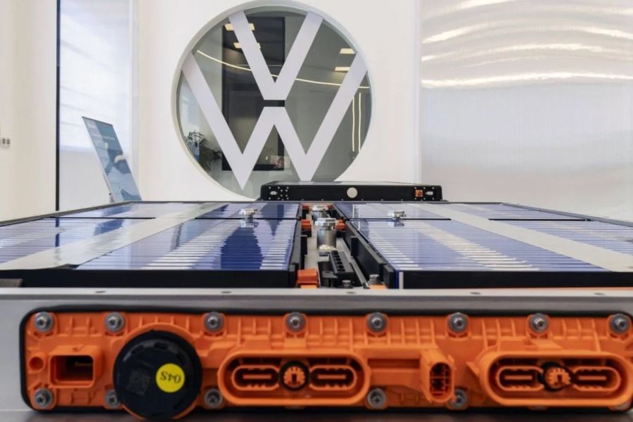 Gotion investește 1.1 miliarde de euro în fabrica de baterii Volkswagen din Valencia