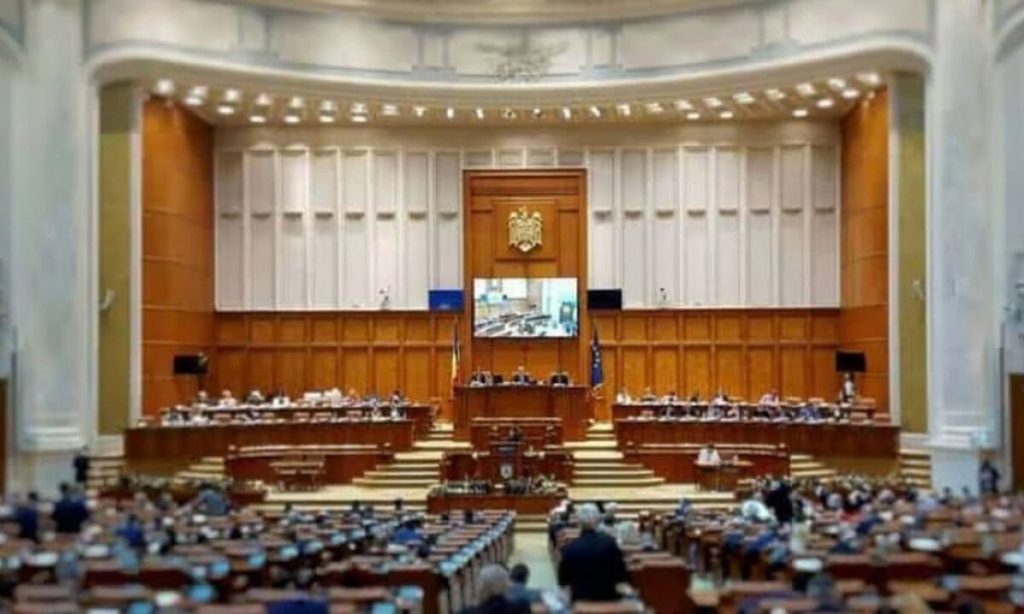Guvernul Mureșan, la audieri în Parlament. Câți miniștri propuși au primit aviz negativ și cine a trecut de comisii. Declarații