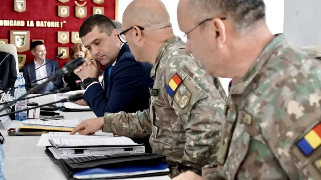 Moment bizar în Parlament la audierea lui Radu Miruță. Militarii care au venit cu el, nu au răspuns cine i-a invitat. Cine a vorbit în locul lor