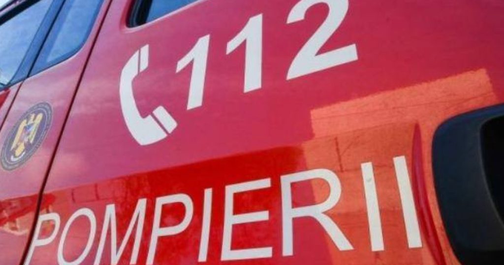 Incendiu în Parcul Naţional Domogled, de aproape o lună. Pentru stingerea flăcărilor elicopterele au aruncat cu apă de 500 de ori