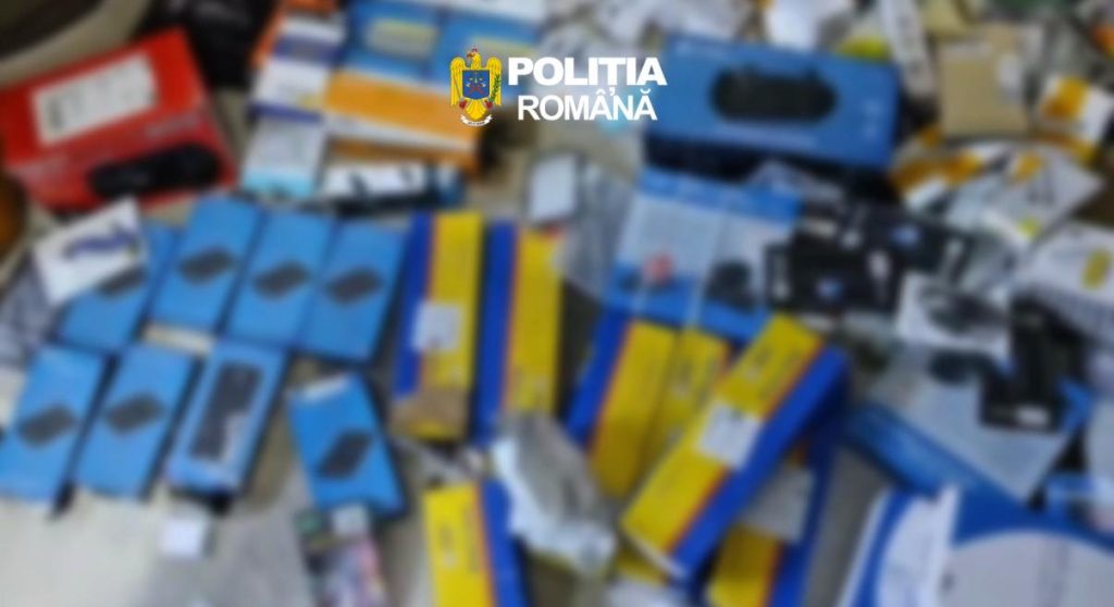 A câștigat peste 16.000 de lei prin retururi fictive la easybox. Polițiștii i-au percheziționat casa