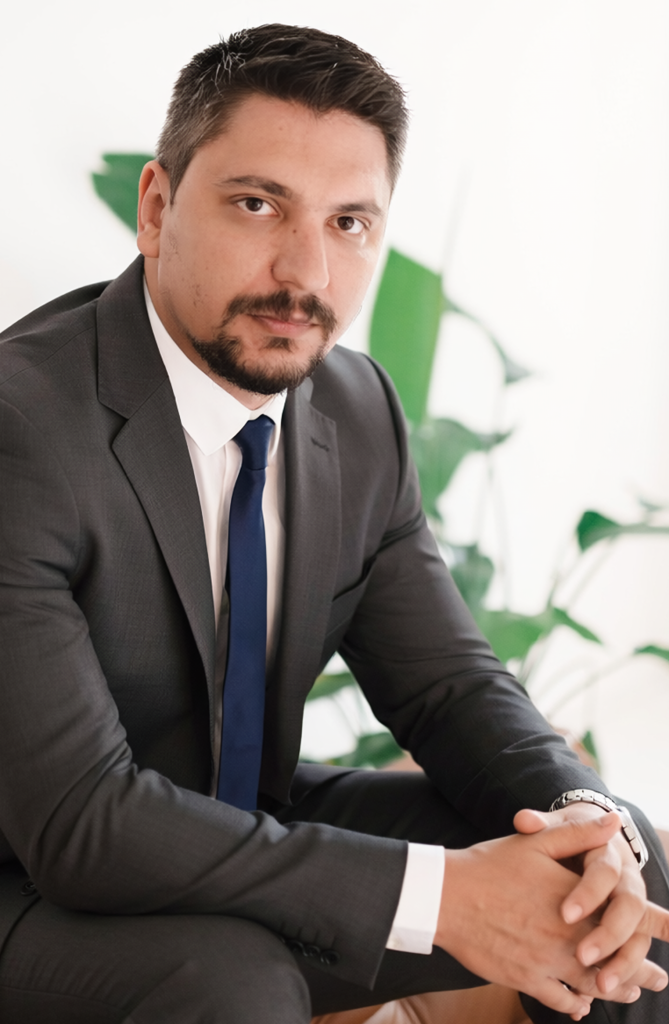 UXR, agenţia de software de şase oameni care a construit asistentul conversaţional Samantha AI cu o investiţie de ordinul zecilor de mii de euro, a lansat versiunea cu memorie contextuală, după ce platforma a trecut de un milion de accesări