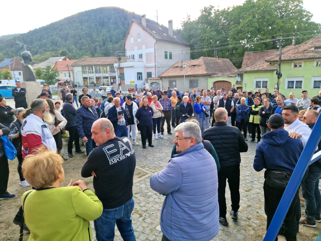 Primarul din Rășinari va propune Consiliului Local organizarea unui referendum pe tema carierei de magneziu. „Această exploatare nu va aduce mari beneficii financiare comunei noastre”