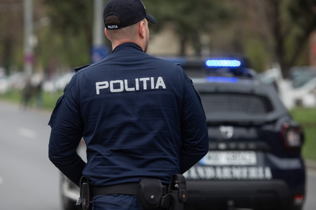Daniel Băluță anunță patrule de „monitorizare stradală” în Sectorul 4, pentru a descuraja consumul de droguri / „Suntem în curs de a angaja oameni de parametri corespunzători. Nu-i ușor să-i găsim. Trebuie prin prezență să descurajeze”