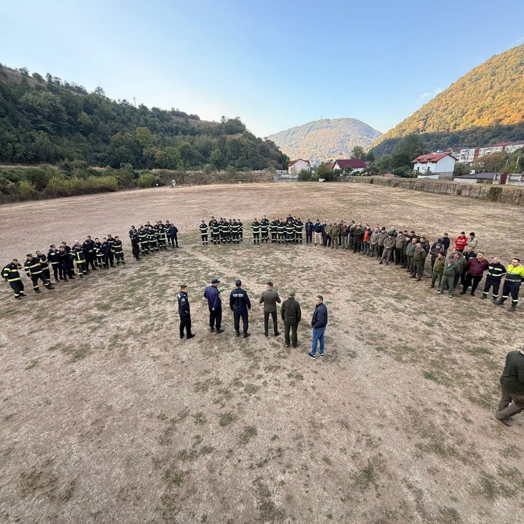 Intervenție cu două elicoptere Black Hawk la stingerea incendiului din Parcul Național Domogled – Valea Cernei. 423 de hectare, afectate