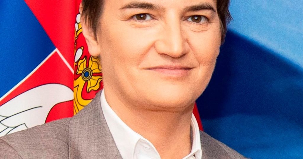 Premiera politică în Serbia: O femeie din comunitatea LGBTQ+ preia funcția de președinte al țării după demisia lui Vučić