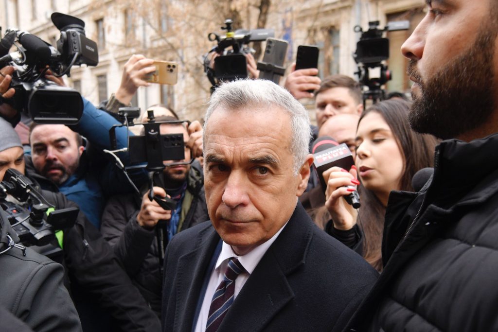 Lovitură de teatru: Călin Georgescu, arestat preventiv de Curtea de Apel Bucureşti. Fostul candidat la alegerile prezidenţiale va sta 30 de zile în spatele gratiilor