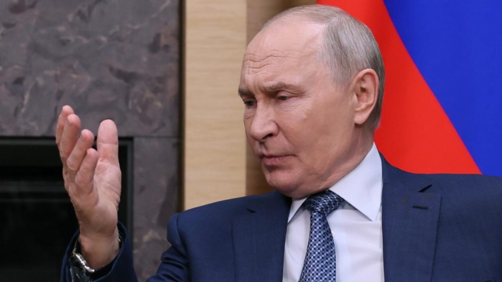 Șeful CIA l-ar fi avertizat pe Vladimir Putin, la Moscova: Economia Rusiei va suferi un colaps economic, după modelul URSS