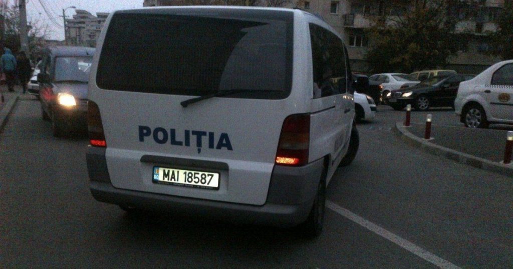 Tâlhărie în toiul nopții, pe o stradă din Cluj-Napoca. Un bărbat ar fi fost bătut și lăsat fără aproape 4.000 de lei