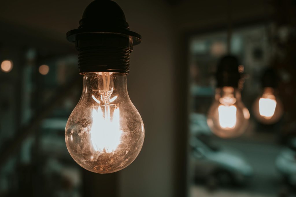 România, în topul celor mai scumpe piețe de energie din Uniunea Europeană