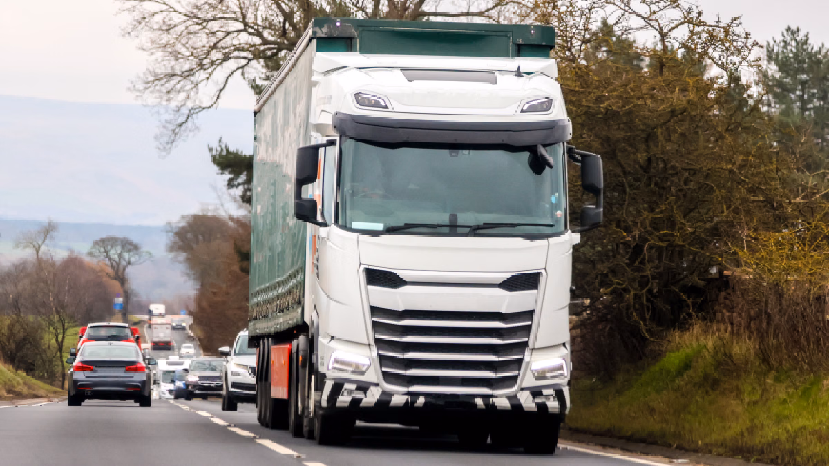 Cu două zile înainte de implementare, aplicaţia TollRo, care taxează marii transportatori, nu funcţiona sau avea mari sincope. În plus, normele de aplicare a legii nu au fost adoptate