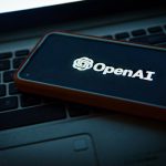 OpenAI lansează Dots, agenţi AI care lucrează permanent pentru utilizatori