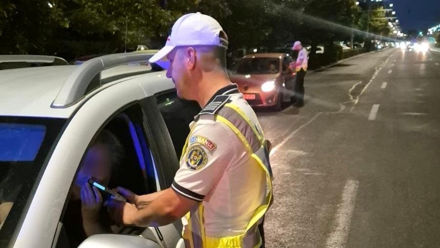 Razie de amploare în Cluj: peste 100 de mașini luate la verificat și amenzi de 16.500 de lei. Ce au mai descoperit polițiștii
