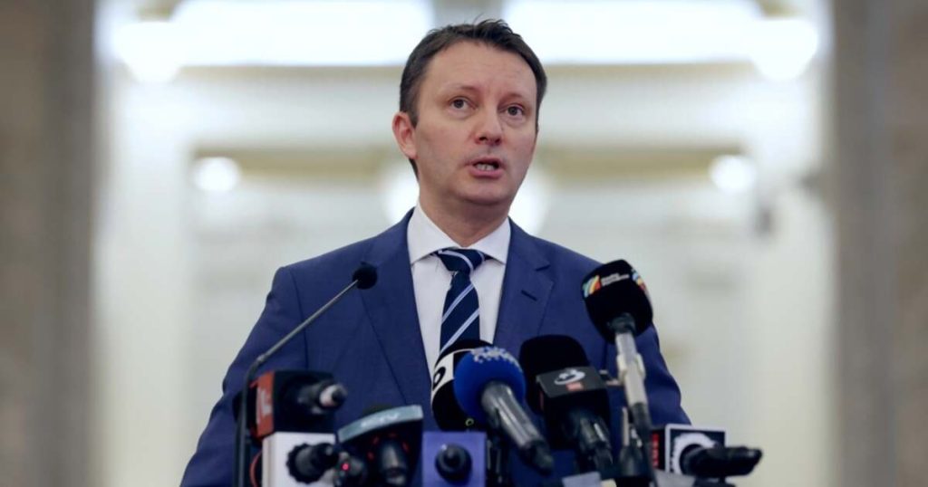 Parlament - învestire Guvern/ Siegfried Mureșan: Vă propun un stat modern, pentru cetățeni puternici