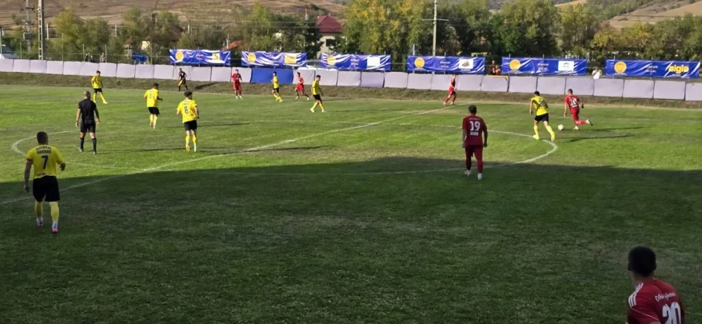 Radiografia etapei a 6-a în Liga a IV-a: Viișoara revine în fotoliul de lider, după o etapă cu spectacol total și goluri pe bandă rulantă!