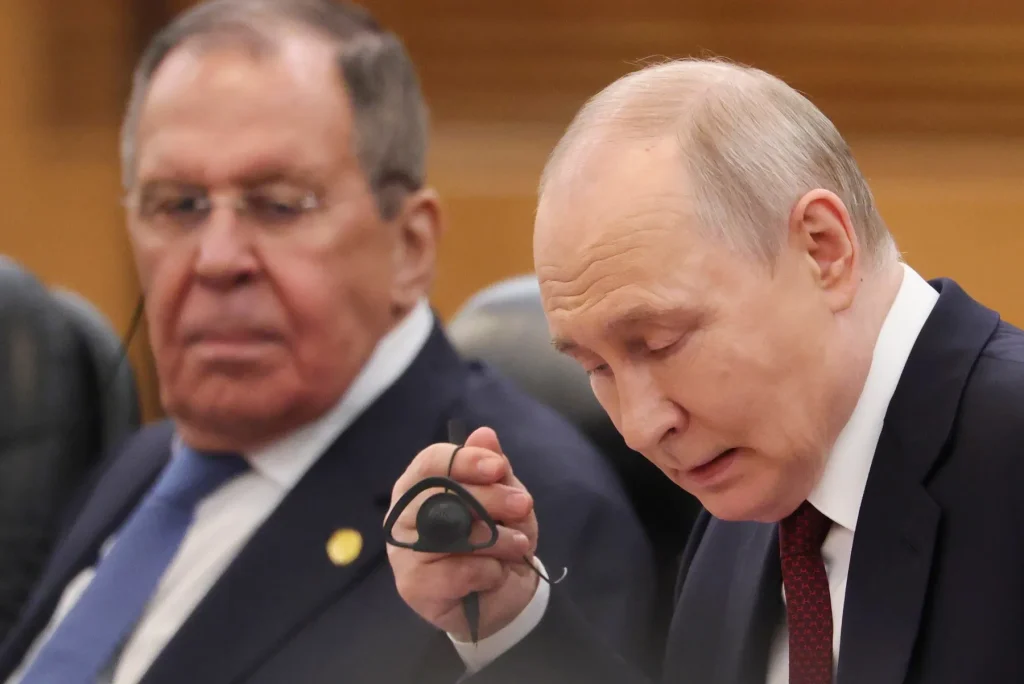 Rusia acuză Ungaria de „ostilitate deschisă” și îi expulzează diplomați din Moscova, Sankt Petersburg și Kazan