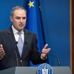 S&P Global, aşteptată să revizuiască vineri ratingul de credit al României. Reuters: Impasul politic din România intensifică presiunea. Expert: Probabilitate de 1 la 4 pentru o retrogradare