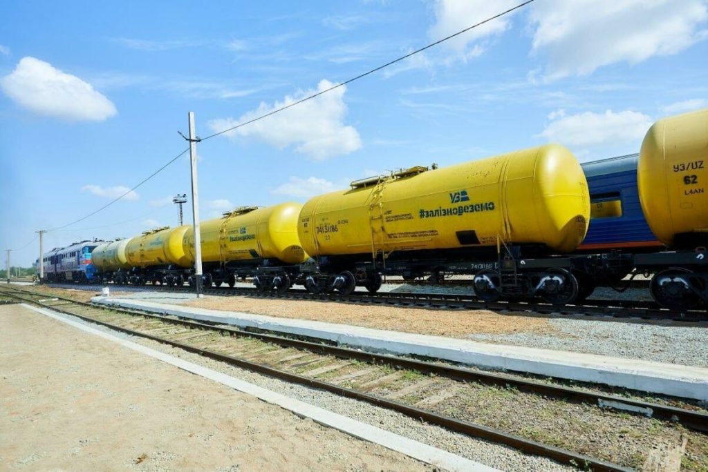 Nori negri. SUA amenință Europa cu interzicerea exporturilor de motorină-surse